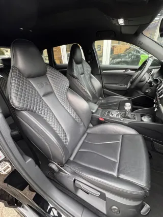 Audi S3 SPORTBACK 300cv MANUAL (FULL EXTRAS)