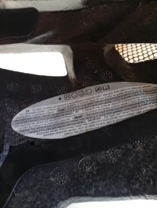 Casco de bicicleta negro