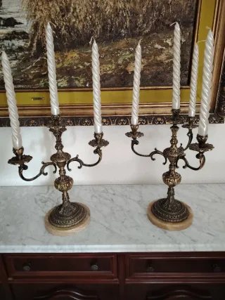 Pareja Candelabros Bronce y Mármol