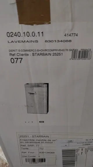 Minilavabo con mueble y espejo a estrenar