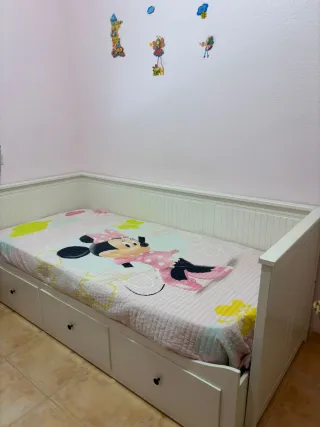 Habitación ikea Cama con cajones+armario+tocador