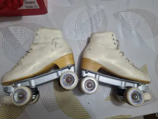 Patines Clásicos Blancos