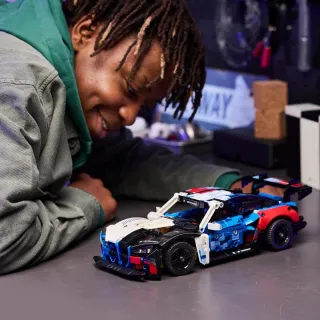 LEGO Technic BMW M4 GT3 EVO 42226
