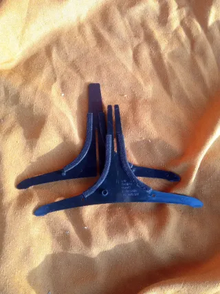 SOPORTE TROMPETA O SAXO SOPRANO  BG A42