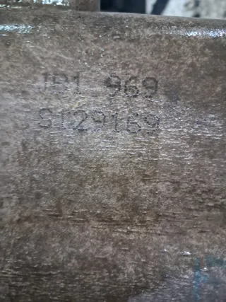 Caja de cambios manual r.kangoo ref en la foto.