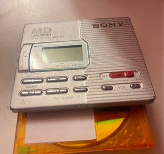 Lettore MiniDisc Sony MZ-R90 difettoso