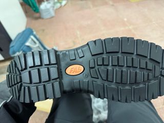 Botas anti corte GORE-TEX negras