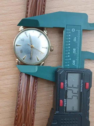 Reloj Bulova Automático Dorado