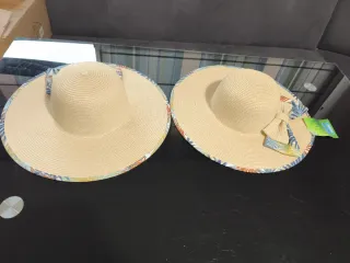 Sombreros de playa mujer beige y multicol