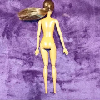 Barbie sciatrice alpina di Mattel