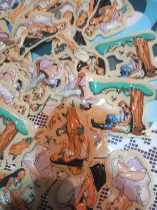 50 Pegatinas Pocahontas Disney con relieve