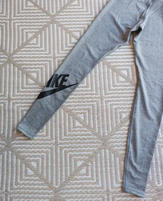 Leggings Nike Grises Talla XS Nuevos