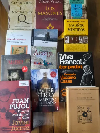 Libros 6€ unidad. Sólo venta en persona