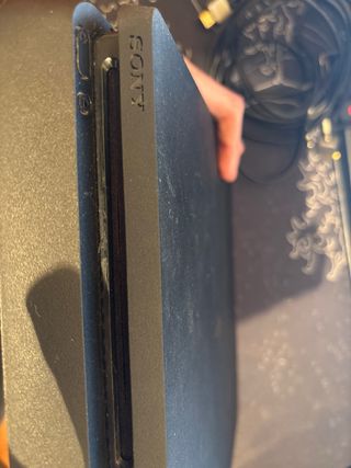 Consola PS4 Slim Negra