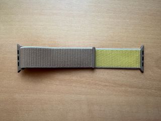 Apple Watch 44mm. Camel Sport Loop