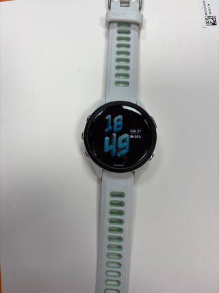 Reloj Garmin Forerunner 265S + Cargador