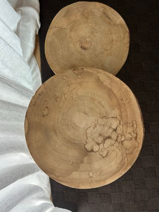 Set di 2 tavolini ausiliari in legno e metallo