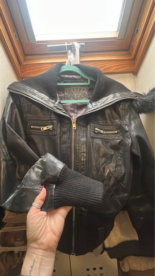 Cazadora de piel autentica  negra y pelo natural