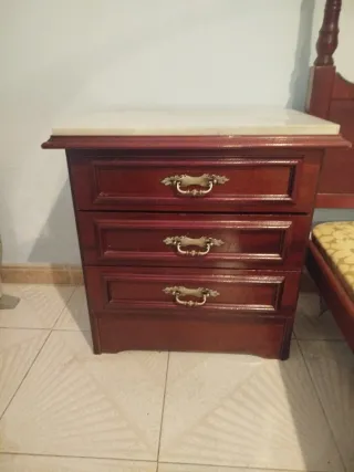 Dormitorio completo madera caoba