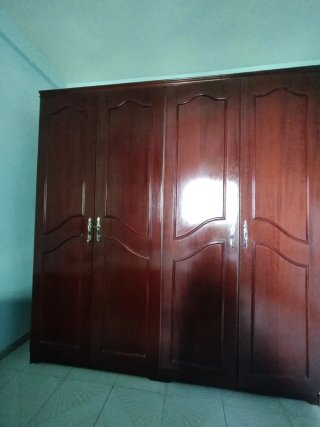 URGE VENTA: Dormitorio clásico + Armario Caoba