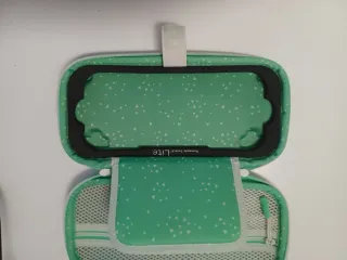 Custodia Nintendo Switch Animal Crossing Resistente