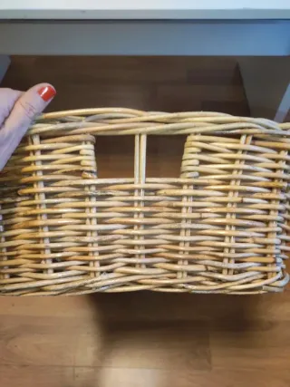 Preciosa cesta antigua de mimbre 40x56cm.