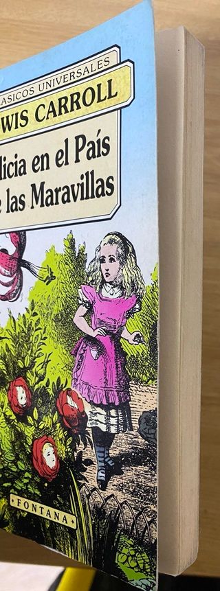 Alicia en el Pais de la Maravillas