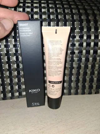 Base de maquillaje Kiko Milano Smart Hidratante