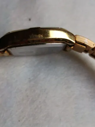 Elegante orologio Citizen Quartz vintage originale
