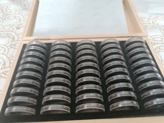 Estuche para monedas de madera