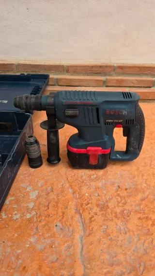 Martillo Bosch GBH 24 VF 24V a batería