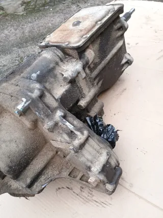 Caja Cambios Ford Sierra 4x4 v6, scorpio 4x4