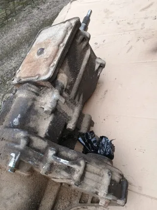 Caja Cambios Ford Sierra 4x4 v6, scorpio 4x4
