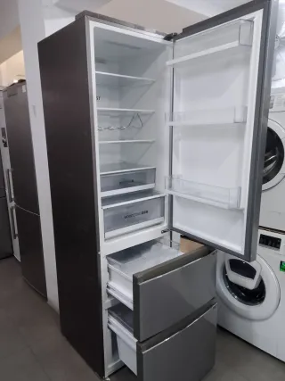Nevera Haier 3 puertas en Inox