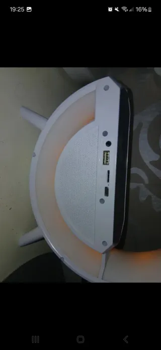 Altavoz Circular LED Cargador Inalámbrico