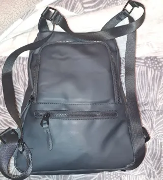 Mochila negra