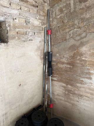 Pack gimnasio completo +100kg pesas, barras, banco