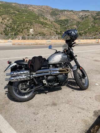 Triumph Scrambler 900