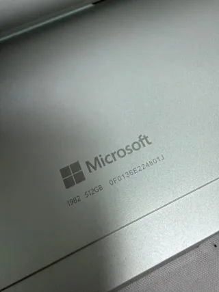 Microsoft Surface Pro 8