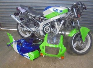 Tapa motor honda cbr 600 f1 americana 13324