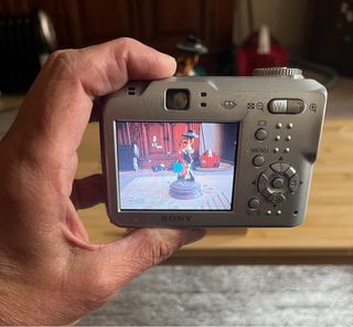 Sony Cyber-Shot Cámara Digital Retro Y2K