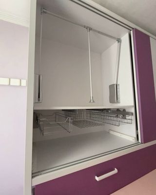 Mueble modular: cama, escritorio y armario