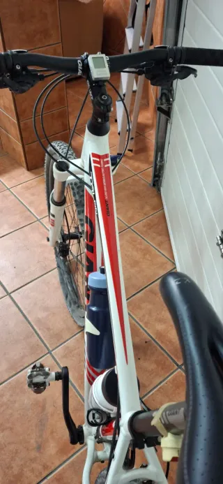 Bicicleta Giant Talon