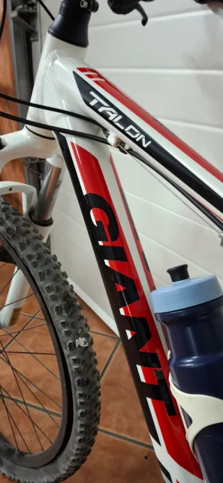 Bicicleta Giant Talon
