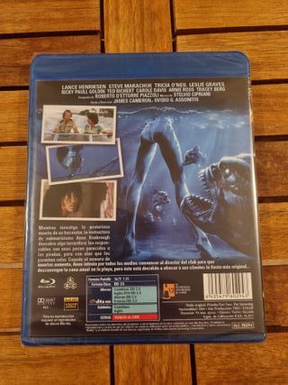 Piraña 2 - Los vampiros del mar - Blu-ray nuevo