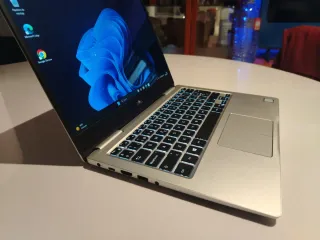 Dell Inspiron 7370 Plata