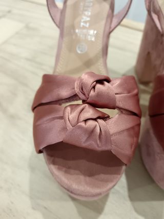 Sandalias rosas de plataforma