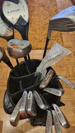 Bolsa de golf con palos Dunlop y Wilson