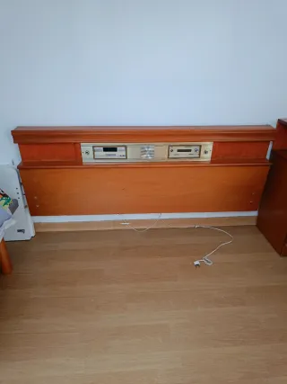 Cabecero, esquinero y cajonera