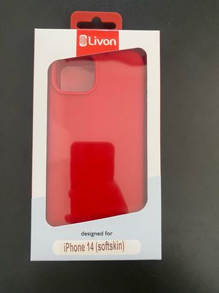 Funda Livon iPhone 14 Softskin Roja